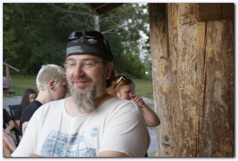 802x537 pixels (59K)